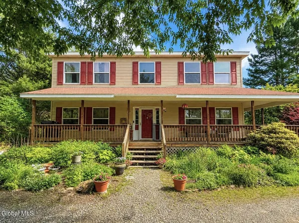 431 Melrose Valley Falls Road, Melrose, NY 12121