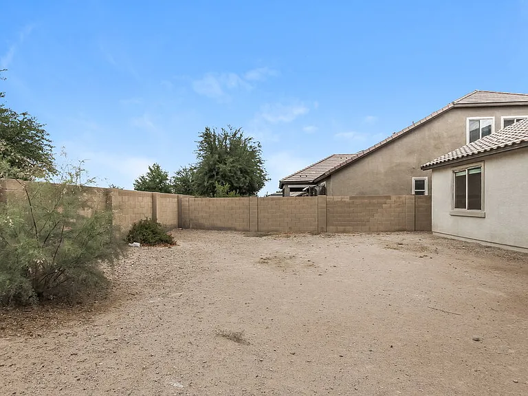 6114 S 30th Ln — Photo 15