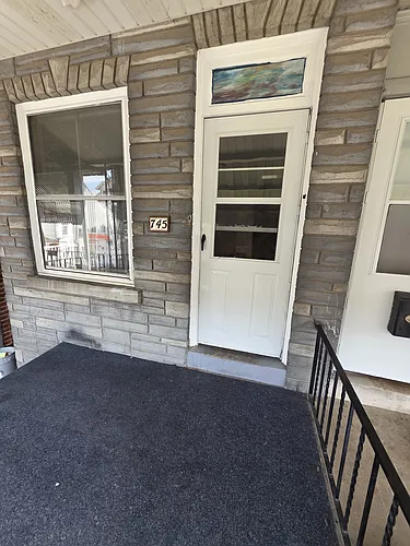 745 Birch St Photo 1