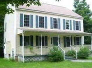 32 E Delaney Rd, Epping, NH 03042