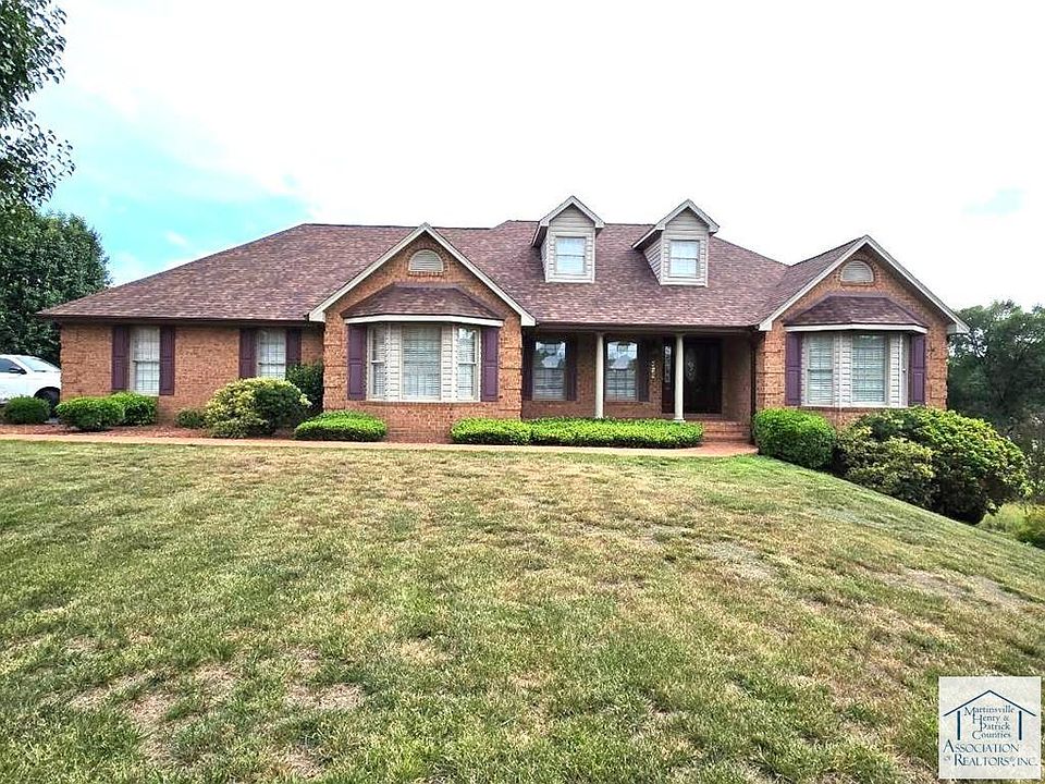 1st image of 322 Fisher Dr