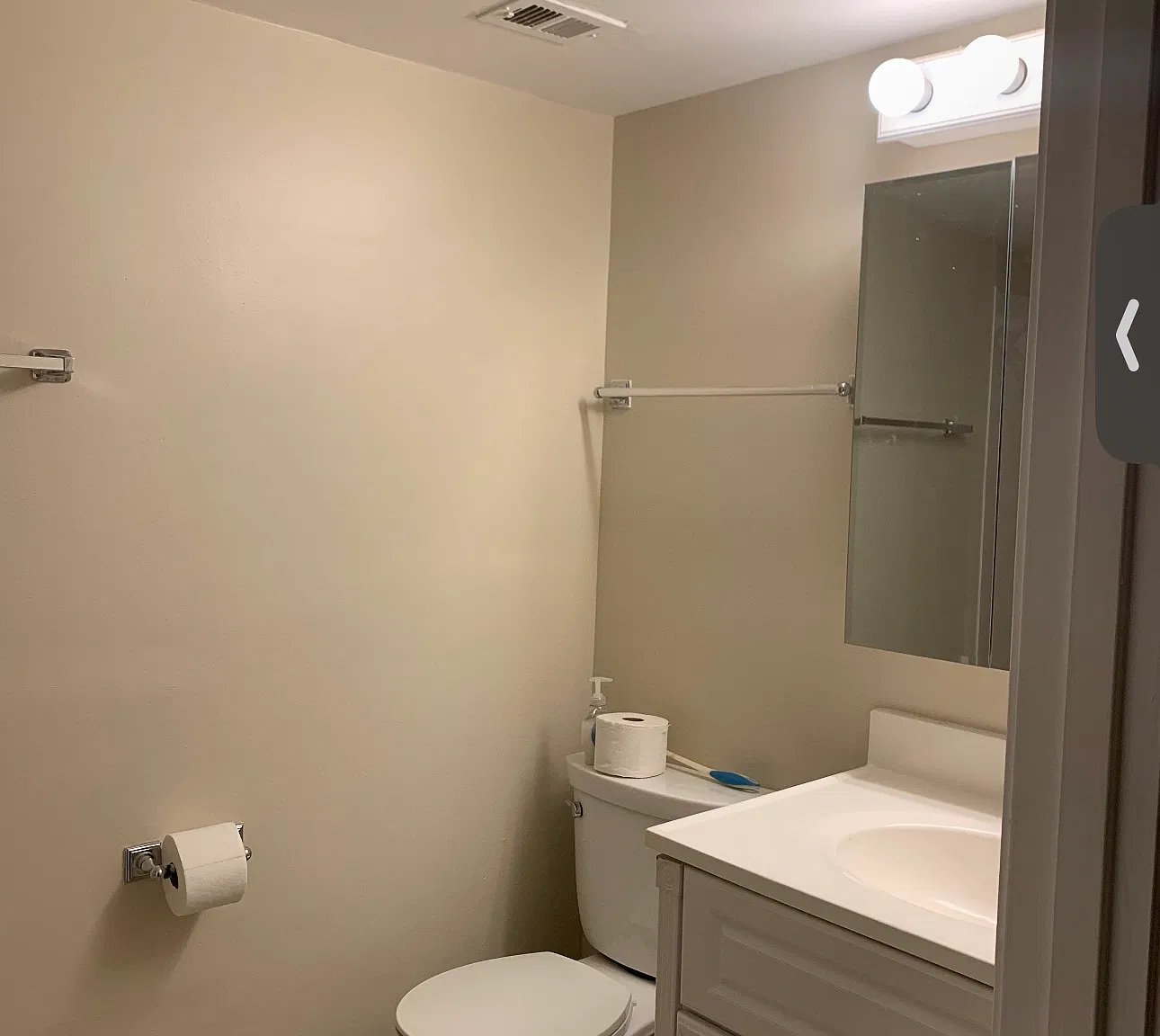 342 Waller Ave — Photo 4