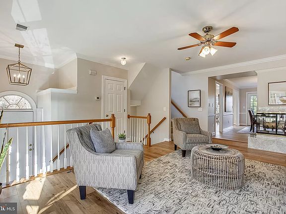 5th image of 2103 Bobbyber Dr