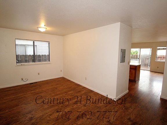 3rd image of 334 Payran St #B