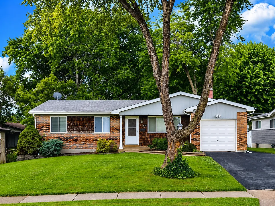 Teakwood Manor Dr