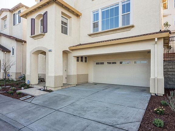 2nd image of 5206 Belfast Ct