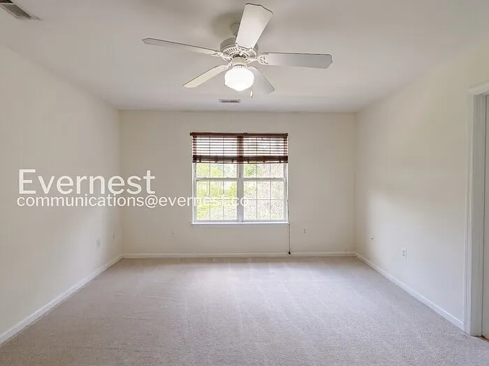 1101 Highpointe Blvd — Photo 16
