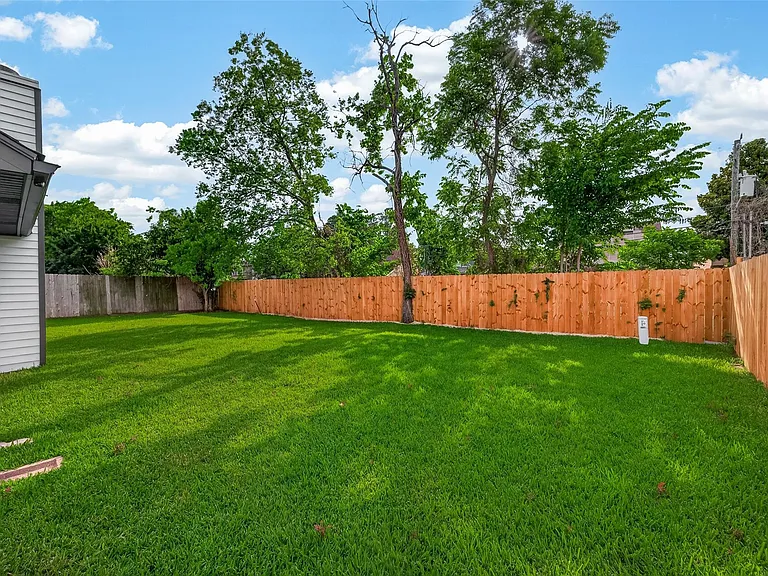 11406 Caesar Dr — Photo 31