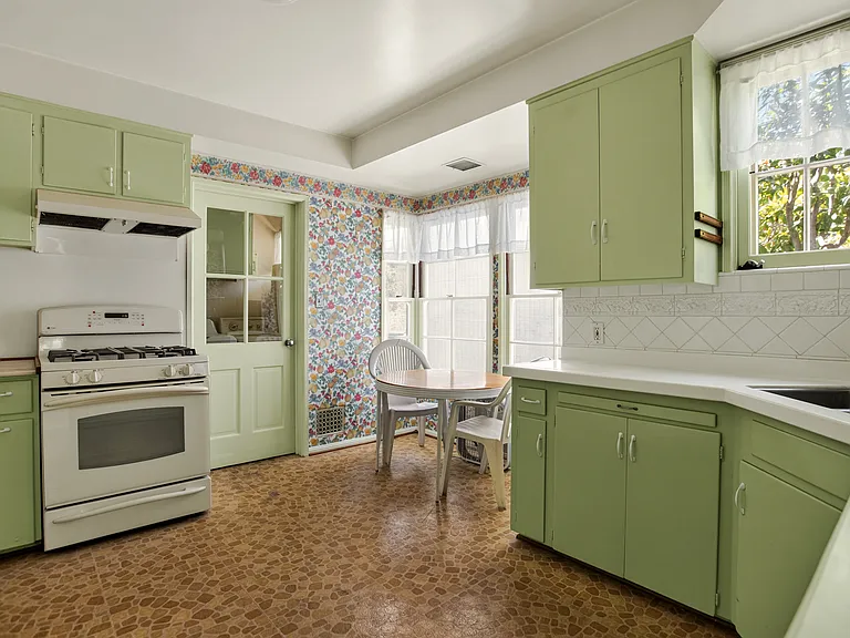 815 N Hidalgo Ave — Photo 10
