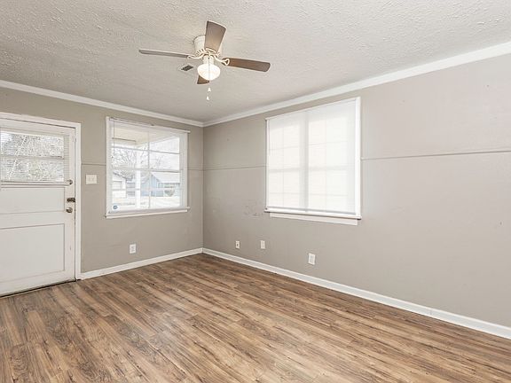 4th image of 3324 W Tuskegee Cir