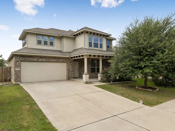 301 Rimrock Ct, Bastrop, TX 78602