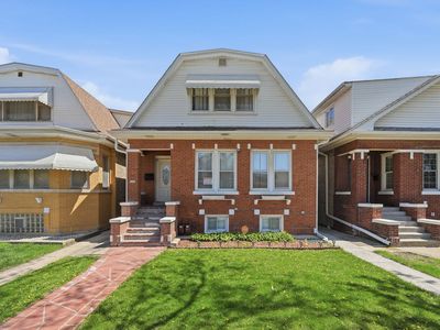 3135 N Kilbourn Ave, Chicago, IL, 60641