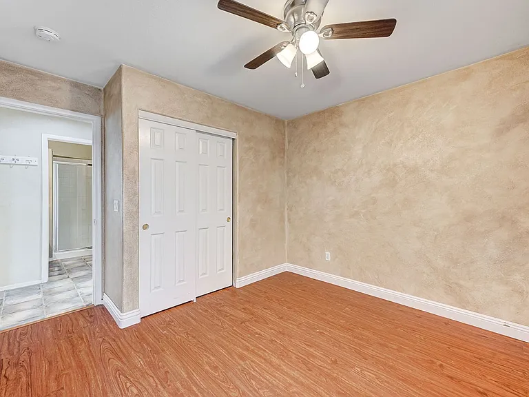 10130 Walhalla Plateau Ct — Photo 22