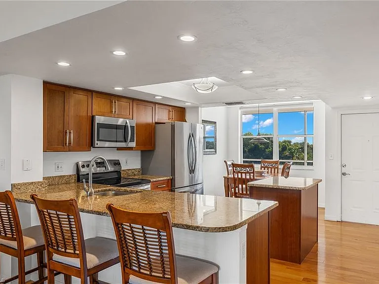 290 Naples Cove Dr #2602 — Photo 4