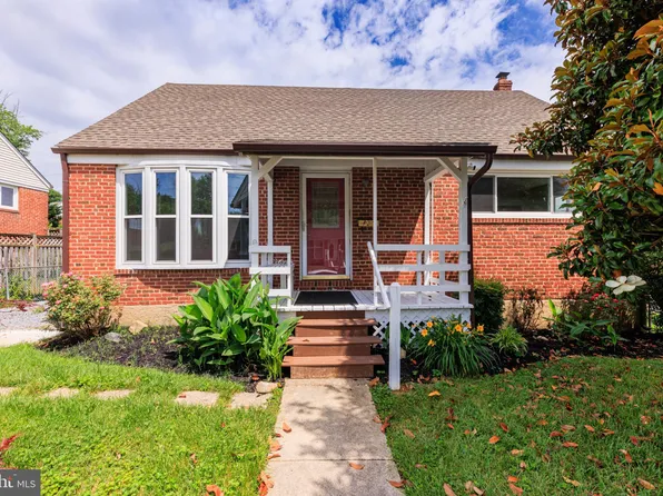 30 Hathaway Rd, Lutherville Timonium, MD 21093