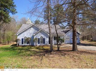 1090 Burning Bush Dr, Loganville, GA
