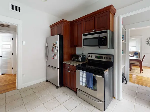 (undisclosed Address), Dorchester, MA 02122