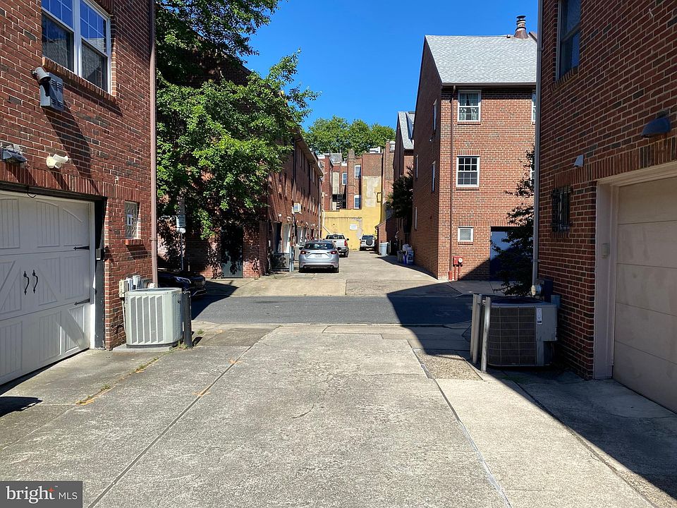 2nd image of 513 S Randolph St #F