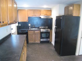 202 Church St #202, Waltham, MA 02452