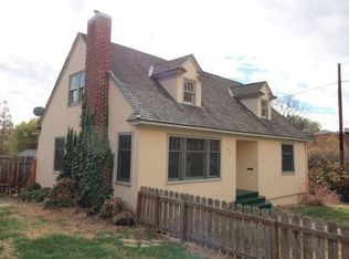 1976 Huron St, Klamath Falls, OR 97601