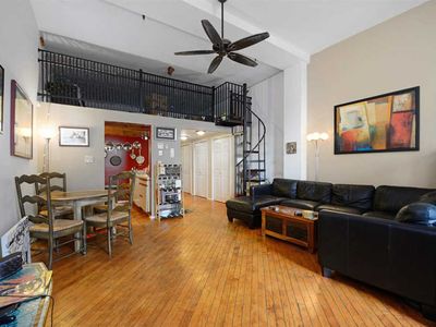 154 Ogden Ave APT 2C, Jersey City, NJ, 07307