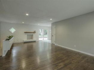 3805 E 98th Ter, Kansas City, MO 64137