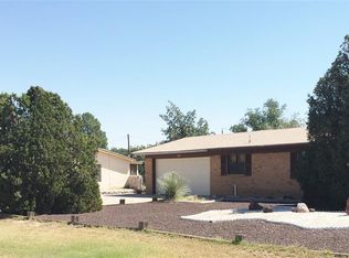 210 Astor Dr, Las Cruces, NM 88001