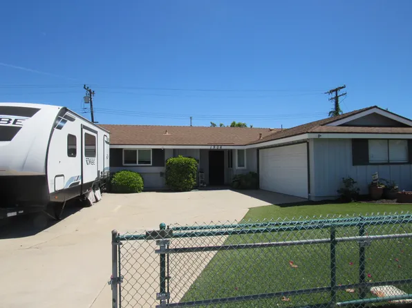 1906 Almanor St, Oxnard, CA 93036