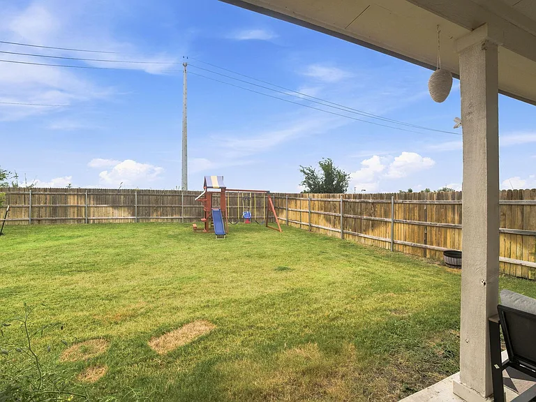 3608 Overlord Ln — Photo 31