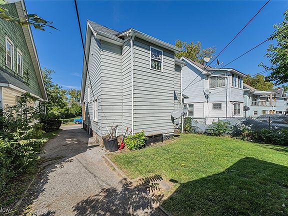 5th image of 13412 5th Ave