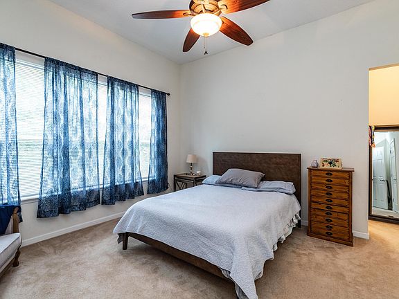 5th image of 3955 Hillstead Ln