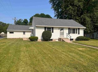 130 N Washington St, Roann, IN 46974
