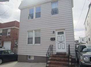 1426 131st St, Flushing, NY 11356