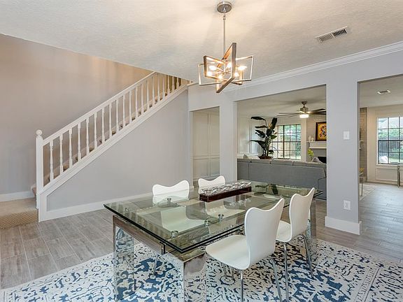 4th image of 2327 Planters St