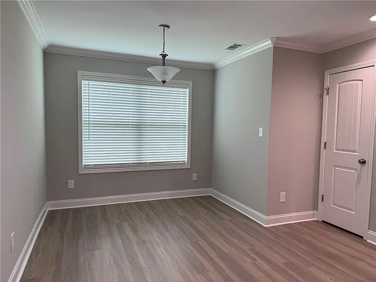 231 Creek Ridge Dr — Photo 7