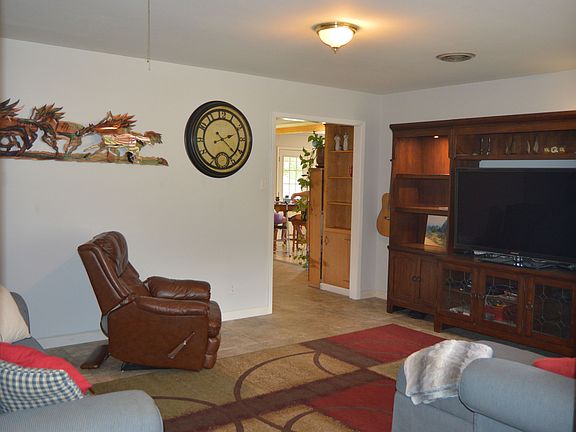 Living Room additional view