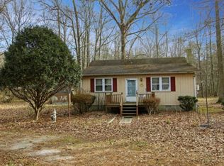 32372 Cropper Ln, New Church, VA 23415