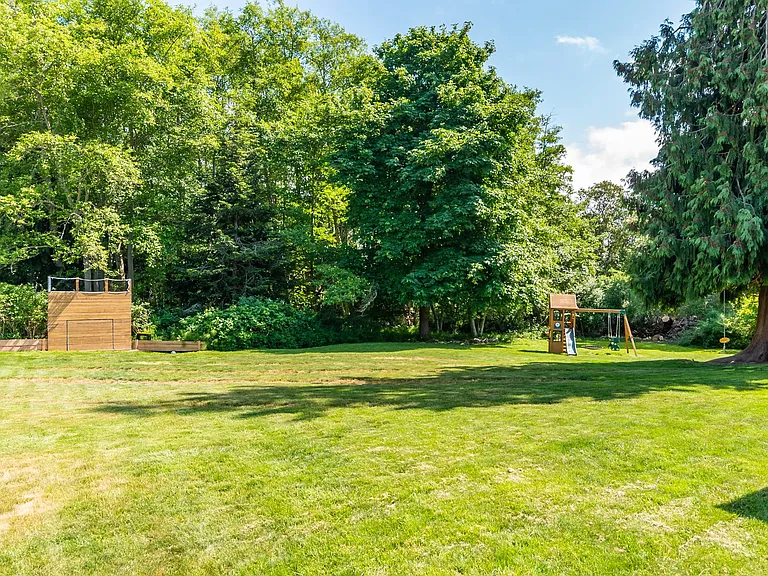 1207 Byrd Dr — Photo 31