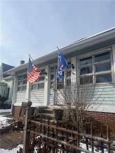 107 Mulberry St, Pawtucket, RI, 02860