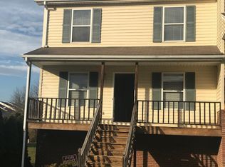 555 Tarrytown Rd, Christiansburg, VA 24073