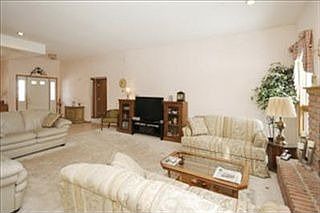 2nd image of 125 Westchester Way