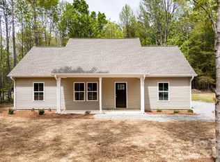 318 Stanback St, Mount Gilead, NC 27306