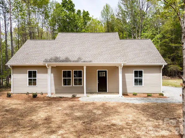 318 Stanback St, Mount Gilead, NC 27306