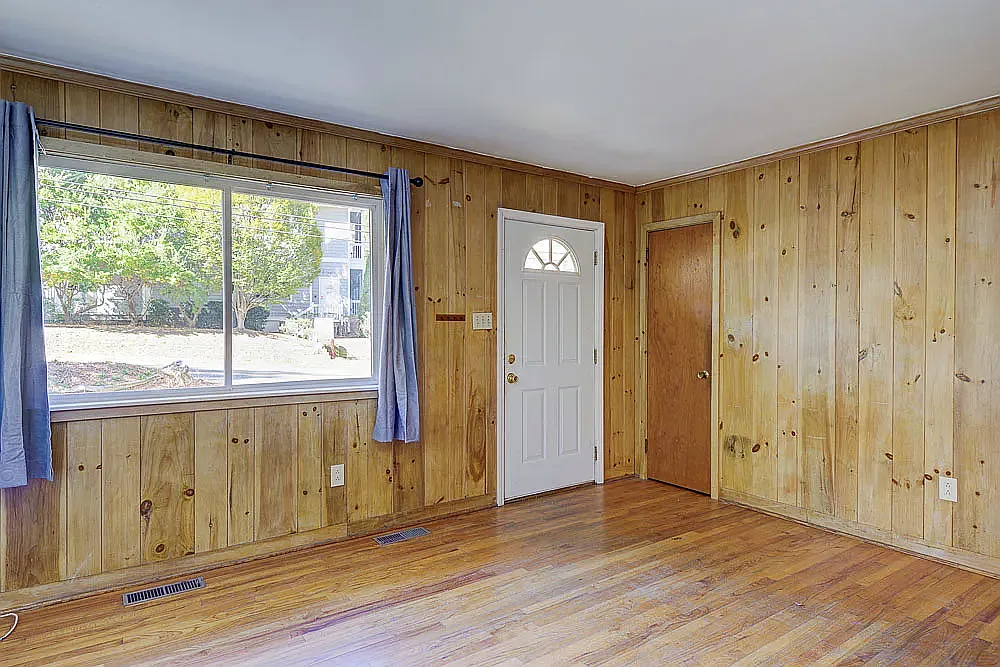 4 bed, 1800 sqft, $2,400 — Photo 3