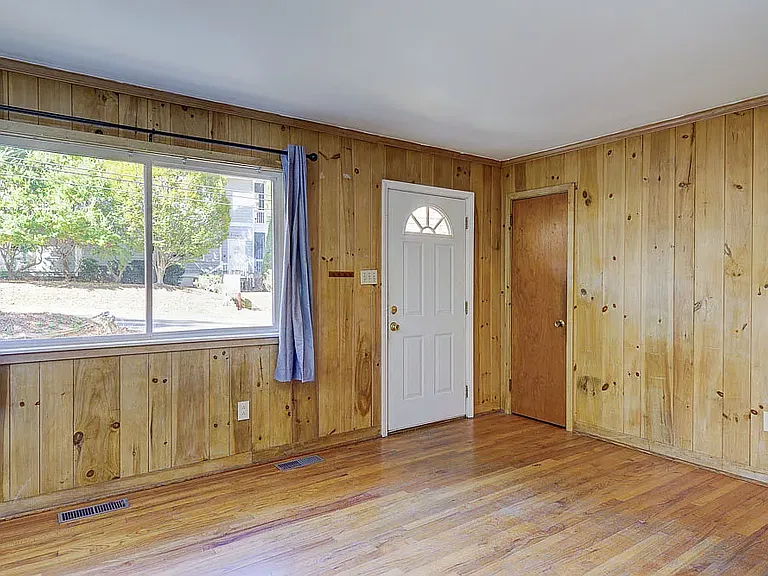 514 Hillsborough St — Photo 3