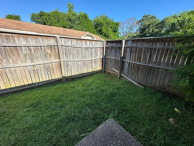 210 Memory Ln — Photo 18