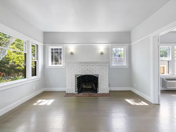 2400 F St, Sacramento, CA 95816