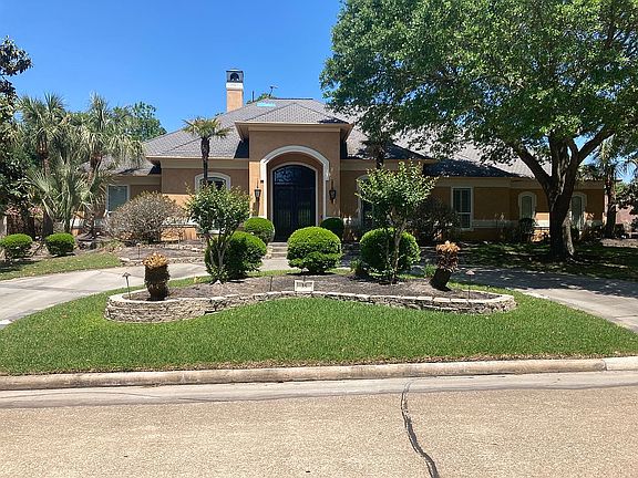 5th image of 35 Bentwater Bay Cir