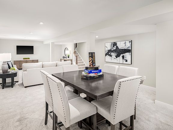 Columbia w Finished Basement