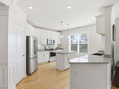 2 Francis Dr #213, Andover, MA, 01810